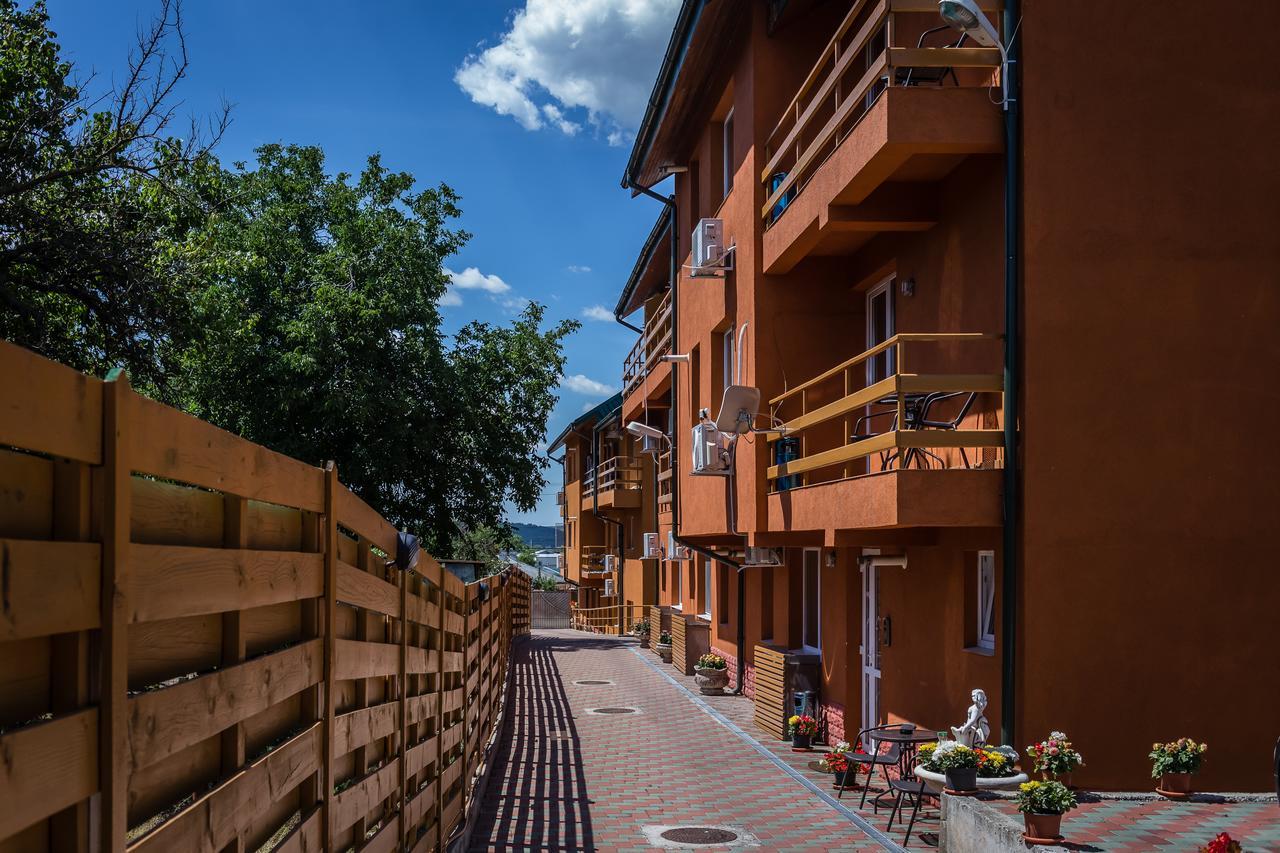 Cleopatra Residence Yaş Dış mekan fotoğraf